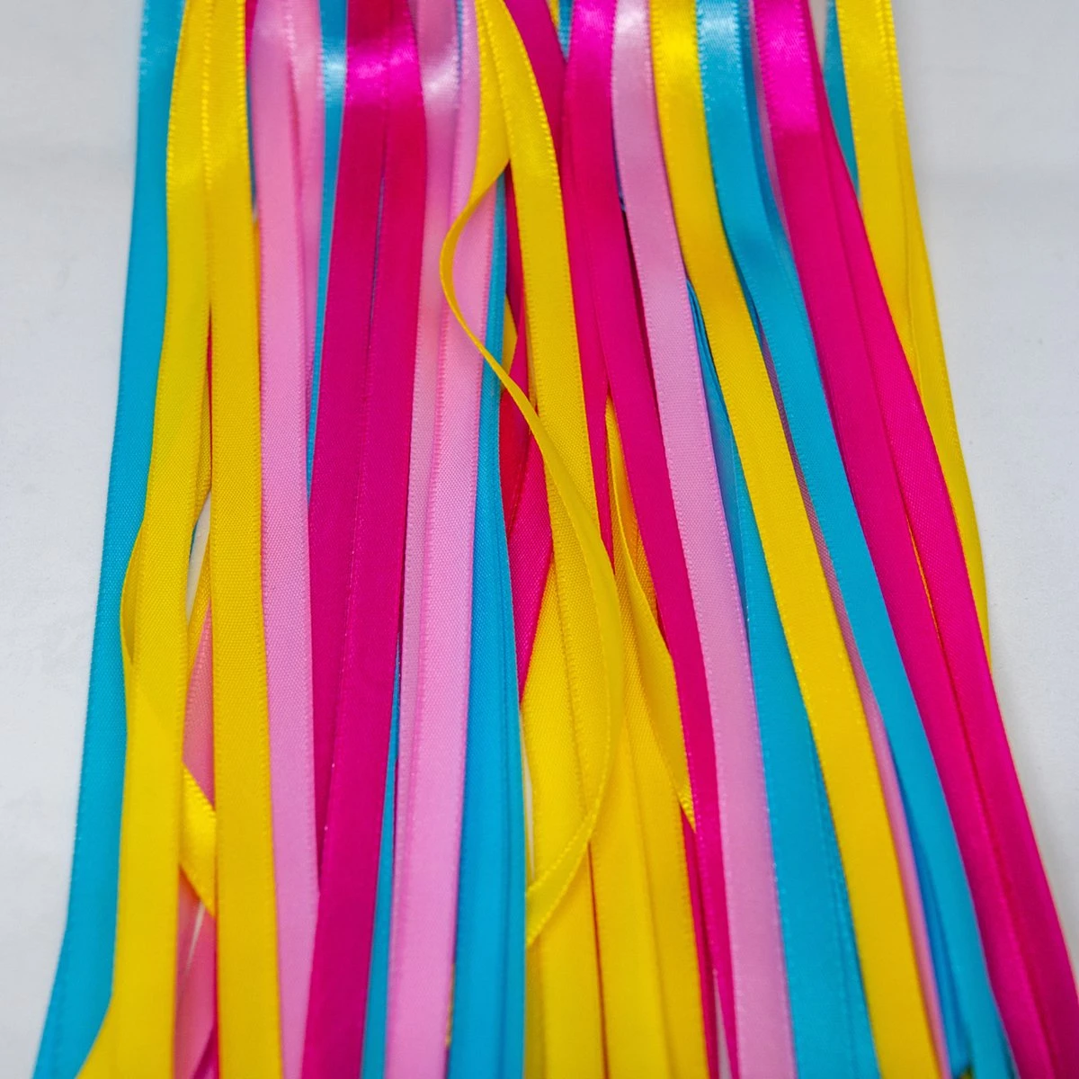 Entergoods® Fietsversiering Kinderfiets- Stuurslingers En Spaakkralen - Combi/Set - Fietsversiering Kinderen - Vrolijke Streamers Stuur + Spaakkralen Ster 6 Entergoods® Fietsversiering Kinderfiets- Stuurslingers En Spaakkralen - Combi/Set - Fietsversiering Kinderen - Vrolijke Streamers Stuur + Spaakkralen Ster - Afbeelding 6