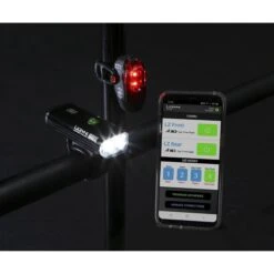 Lezyne Connect Smart 1000XL / KTV Smart Pair Verlichtingsset - 1000 Lumen - Zwart 29 Lezyne Connect Smart 1000XL / KTV Smart Pair Verlichtingsset - 1000 Lumen - Zwart -Fietsuitrustings Winkel 1200x1200 343