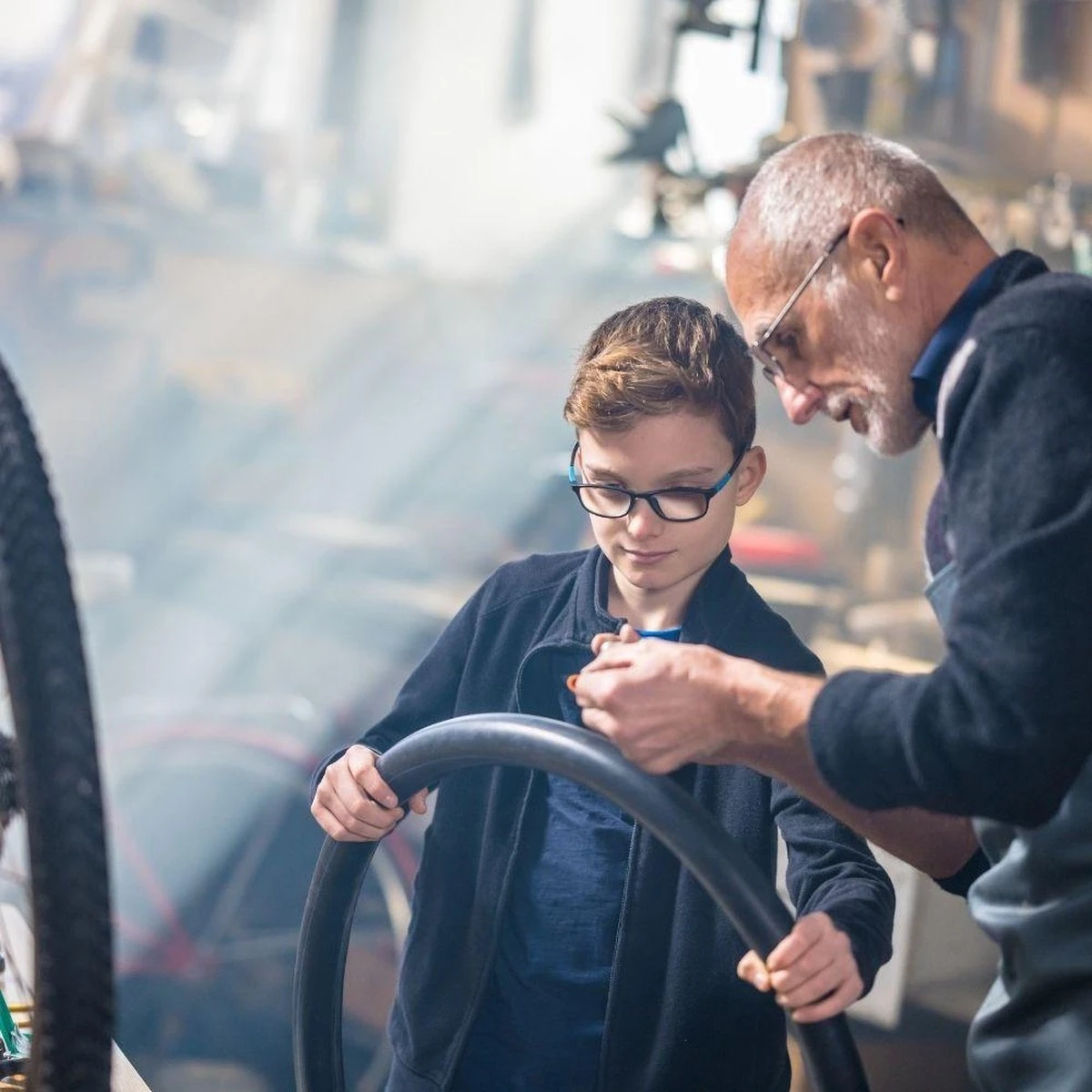 Simson Bandenplakset - Reparatiedoos - 10-delig - Plakset - Compact Doosje 3 Simson Bandenplakset - Reparatiedoos - 10-delig - Plakset - Compact Doosje - Afbeelding 3