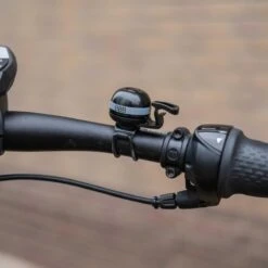 BBB-14 EasyFit Deluxe Fietsbel - Messing - Alle Stuur Diameters - Grijs 9 BBB-14 EasyFit Deluxe Fietsbel - Messing - Alle Stuur Diameters - Grijs -Fietsuitrustings Winkel 1200x1200 939