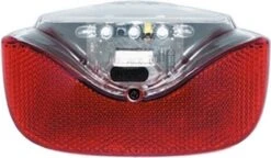 AXA Omega - Fiets Achterlicht - LED Fietsverlichting Op Batterij – Auto On/off Systeem - 50-80 Mm - Rood -Fietsuitrustings Winkel 1200x698 3