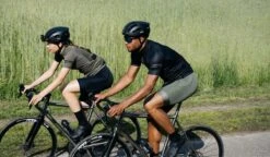 AGU Prime Fietsbroek Met Zeem II Essential Heren - Zwart - M -Fietsuitrustings Winkel 1200x700 8