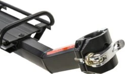 Merkloos Universele Fiets Bagagedrager - Voor Achterop Zadelpen Mountainbike/MTB/Racefiets - Achter Bagage Drager Rek - Met Quick Release Fietsframe Bevestiging - Bagagerek - Lichtgewicht Aluminium - Zwart 14 Merkloos Universele Fiets Bagagedrager - Voor Achterop Zadelpen Mountainbike/MTB/Racefiets - Achter Bagage Drager Rek - Met Quick Release Fietsframe Bevestiging - Bagagerek - Lichtgewicht Aluminium - Zwart -Fietsuitrustings Winkel 1200x721 1