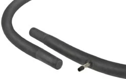 Gaadi Binnenband 28 Inch (32/37-622/635) Fv 47mm -Fietsuitrustings Winkel 1200x752 6