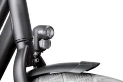 AXA Nox City 4 Lux - Fietslamp Voorlicht - LED Koplamp - Fietsverlichting Op Batterij - Auto/Off - Zwart -Fietsuitrustings Winkel 1200x800 155