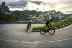 Rogelli Core - Korte Fietsbroek - Heren - Maat M - Zwart -Fietsuitrustings Winkel 1200x800 263