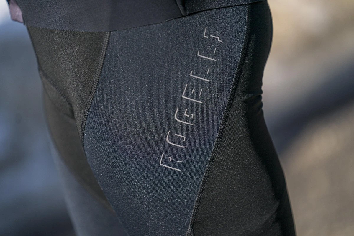 Rogelli Focus - Lange Fietsbroek Met Bretels - Heren - Maat L - Zwart 19 Rogelli Focus - Lange Fietsbroek Met Bretels - Heren - Maat L - Zwart - Afbeelding 19