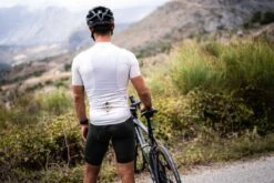 Rogelli Totem - Fietsshirt Korte Mouwen - Heren - Maat L - Sand -Fietsuitrustings Winkel 1200x800 304