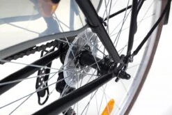 Amigo Style - Damesfiets 28 Inch - Fiets Met 6 Versnellingen - Zwart -Fietsuitrustings Winkel 1200x800 86