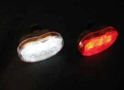 Dresco - Fietsverlichtingsset - Classic - LED - Zwart -Fietsuitrustings Winkel 1200x870 5