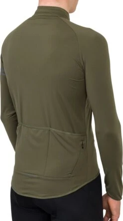 AGU Thermo Fietsshirt Lange Mouwen Essential Heren - Army Green - XL -Fietsuitrustings Winkel 668x1200