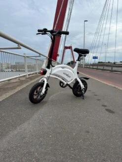 Windgoo - B3 Elektrische Long-Range E-Bike Met Trappers - E-bike - 25Km / H - Wit -Fietsuitrustings Winkel 900x1200 4